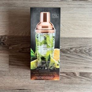 BLKSMITH Six Recipe Cocktail Shaker